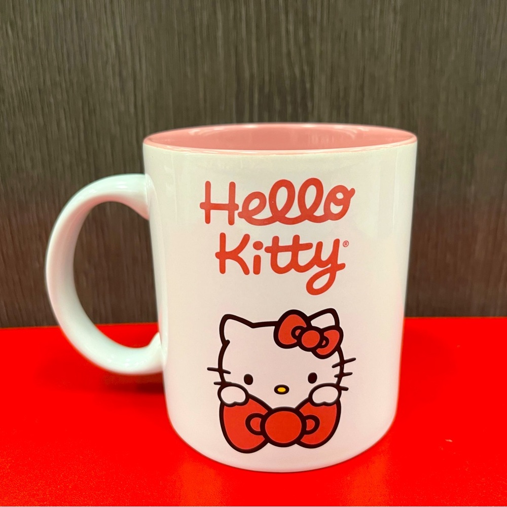 Sanrio Hello Kitty Ceramic 20 oz Mug Large Cup Pink Bow & Inside